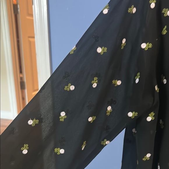 CAbi Black Buttoned 3/4 Sleeve Blouse with Mandarin Collar - Picture 3 of 4